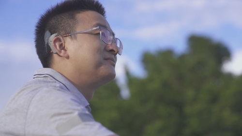 型男二婶爆料视频在线,揭秘明星背后的真实生活  第2张